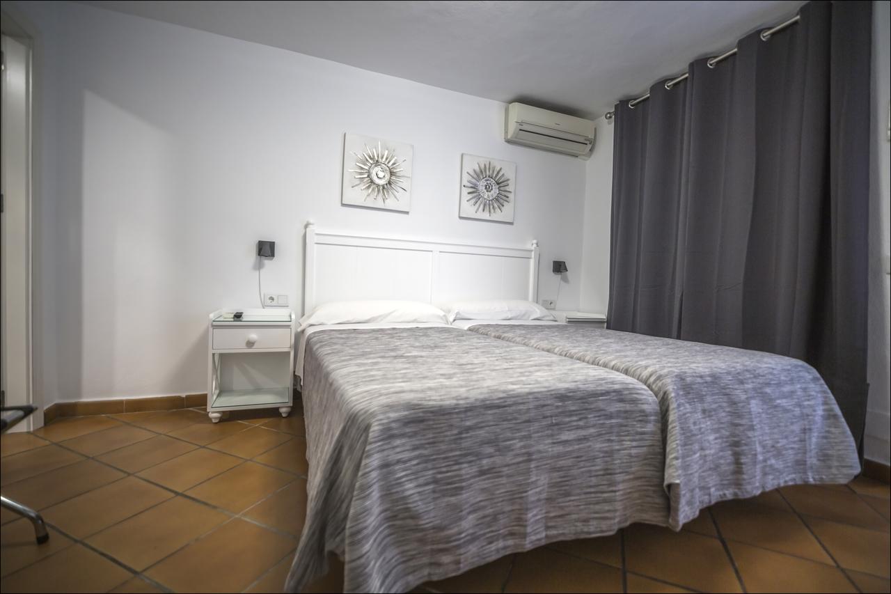 מארבלה Hostal San Ramon מראה חיצוני תמונה